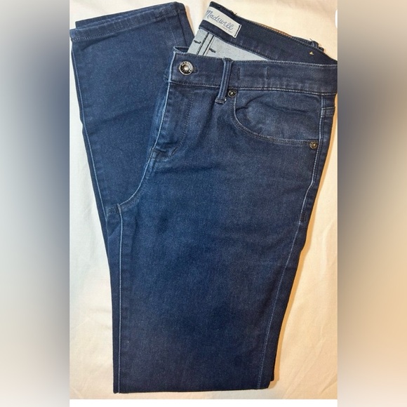 Madewell women’s straight leg Jean - Picture 2 of 8